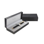 خودنویس مدل JUPITER از برند pierre cardin بدنه مشکی لاکی با گیره طلایی