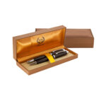 ست خودکار و خودنویس مدل ALLIANZ از برند Iplomat بدنه قهوه ای رنگ گیره استیل