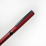 روان نویس آبنوس Excalibur از برند Pentel در دو رنگبندی